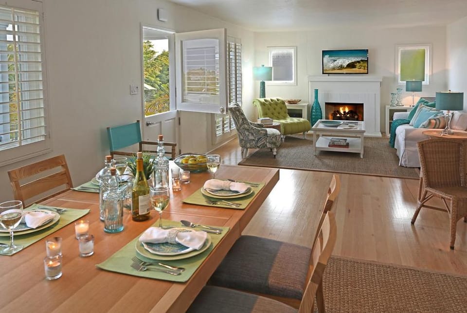 Sea Glass Cottage by Paradise Retreats Villa in Santa Barbara