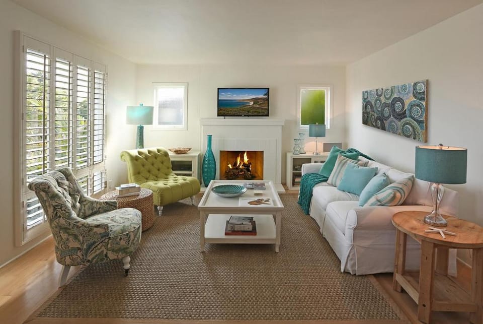 Sea Glass Cottage by Paradise Retreats Villa in Santa Barbara