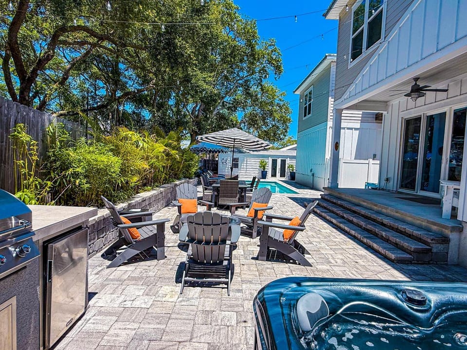 Luxury Home - Sauna Pool Spa Cart Beach House in Vilano Beach