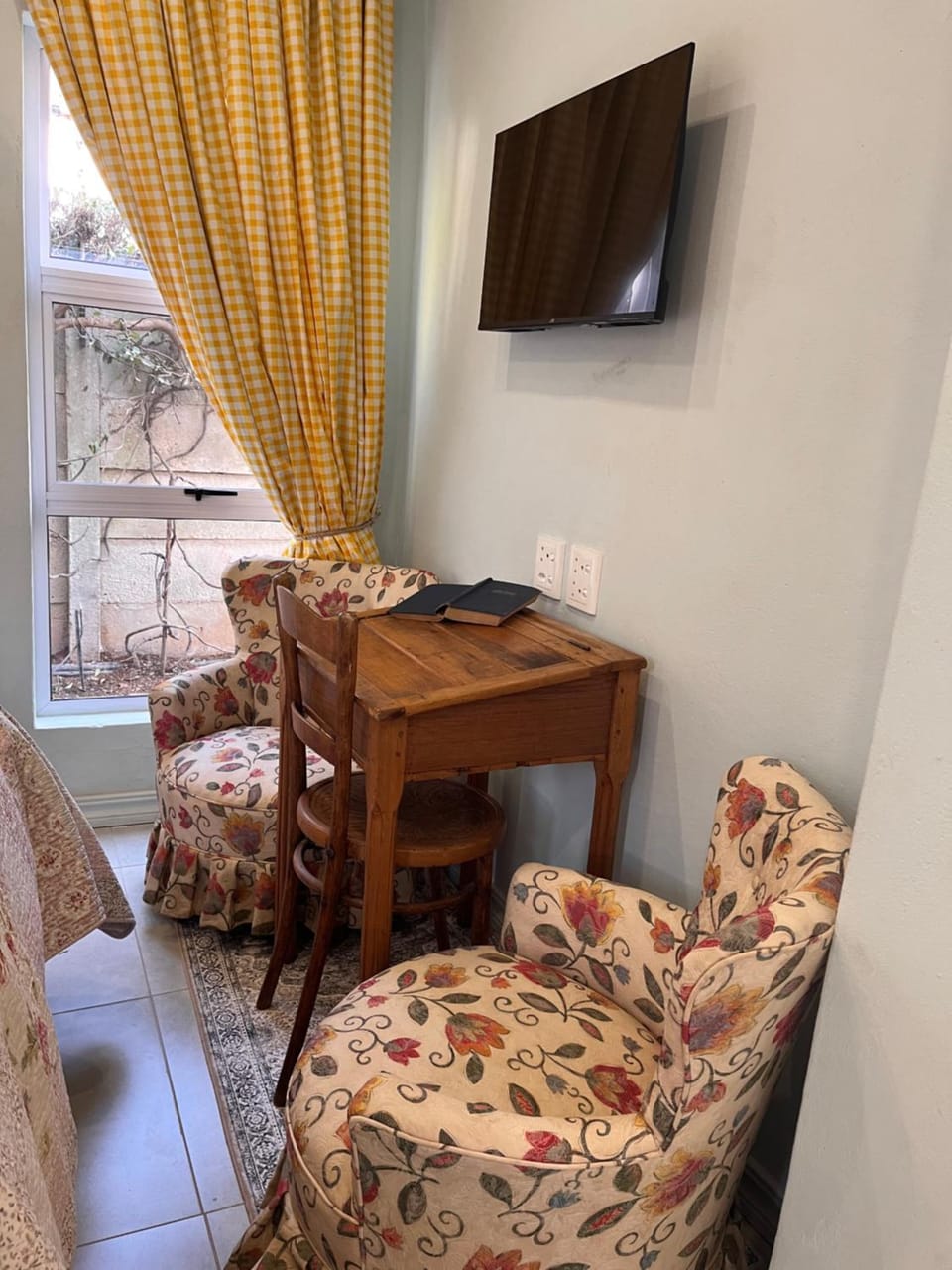 Seating area