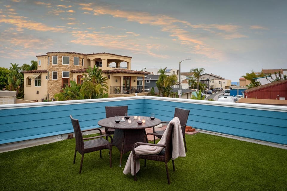 Sea La Vie by Paradise Retreats Villa in Ventura
