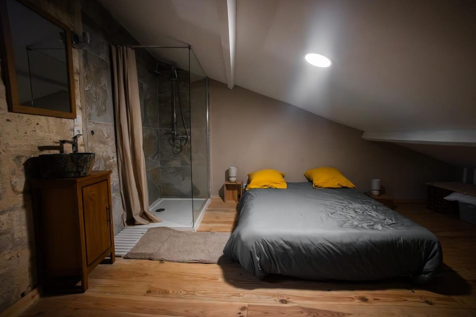 Shower, Photo of the whole room