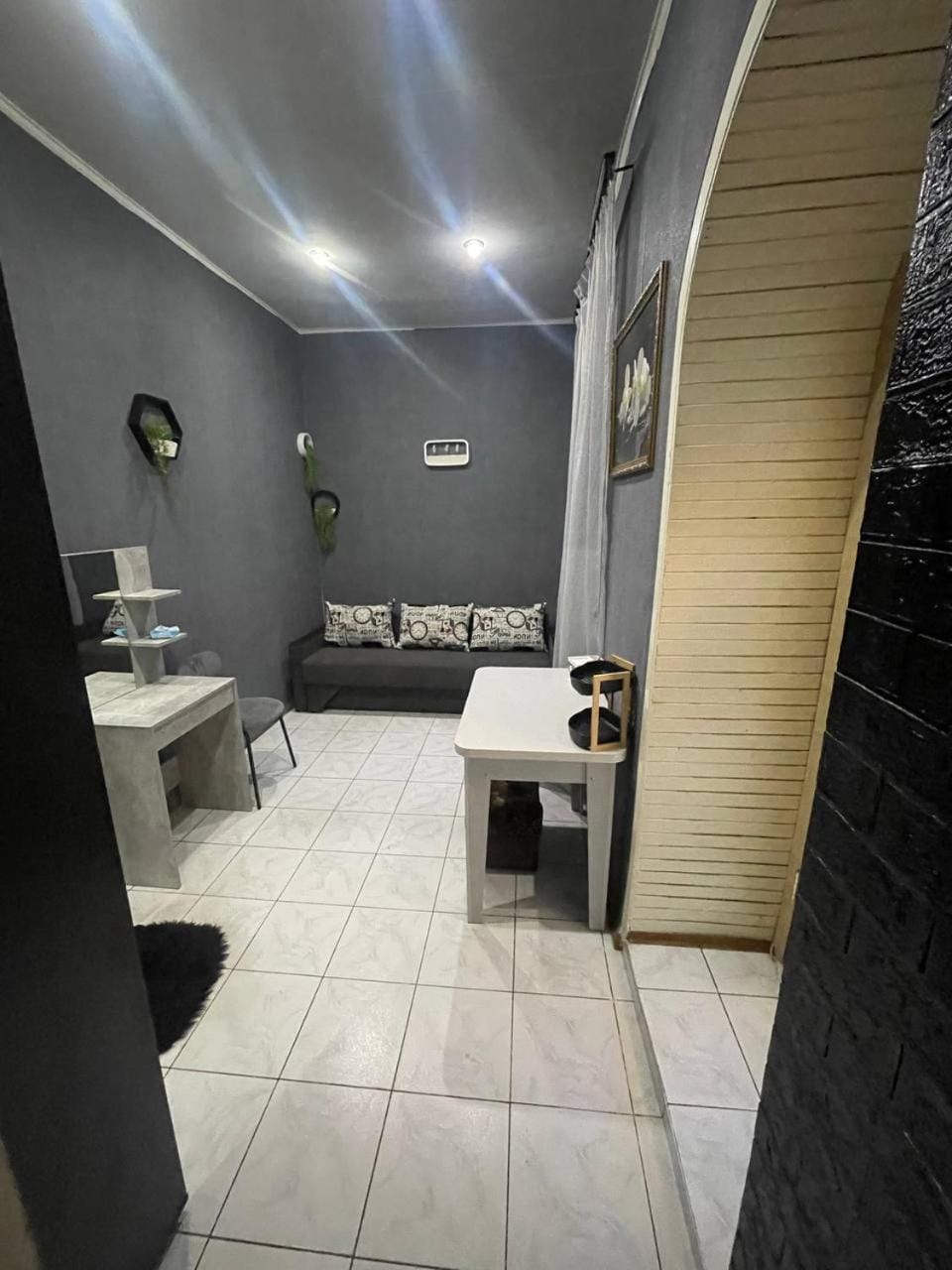 Центр с двориком 2к Одесса с животными тварини посуточно подобово Apartment in Odessa