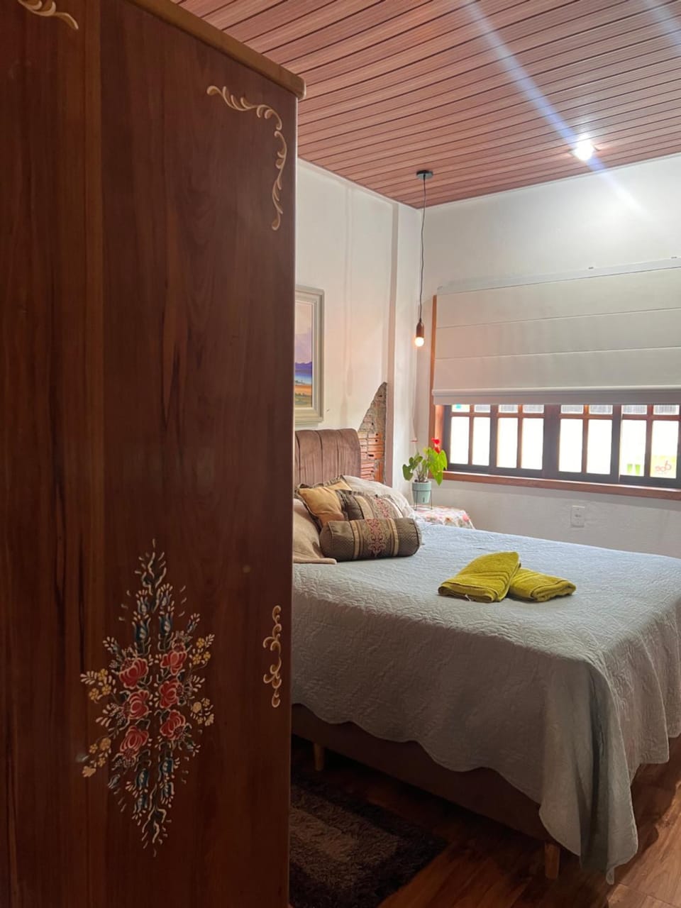 Bed, Photo of the whole room, Bedroom, wardrobe