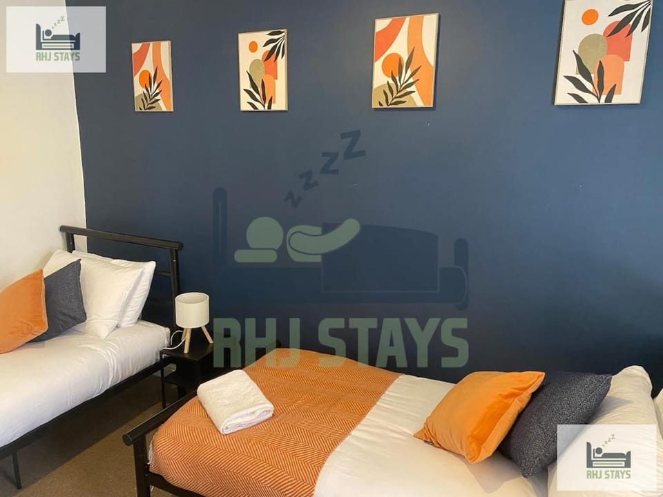 Caris - 2 Bedroom 4 Beds Ideal for Contractors Apartment in Gateshead