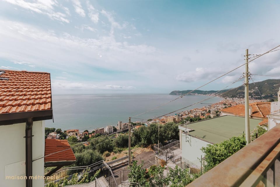 Day, Natural landscape, Mountain view, Sea view