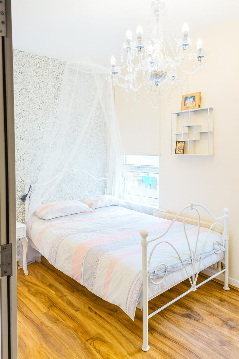 Cosy Seaside Sanctuary Central Cleethorpes 3Min Walk to Beach House in Cleethorpes