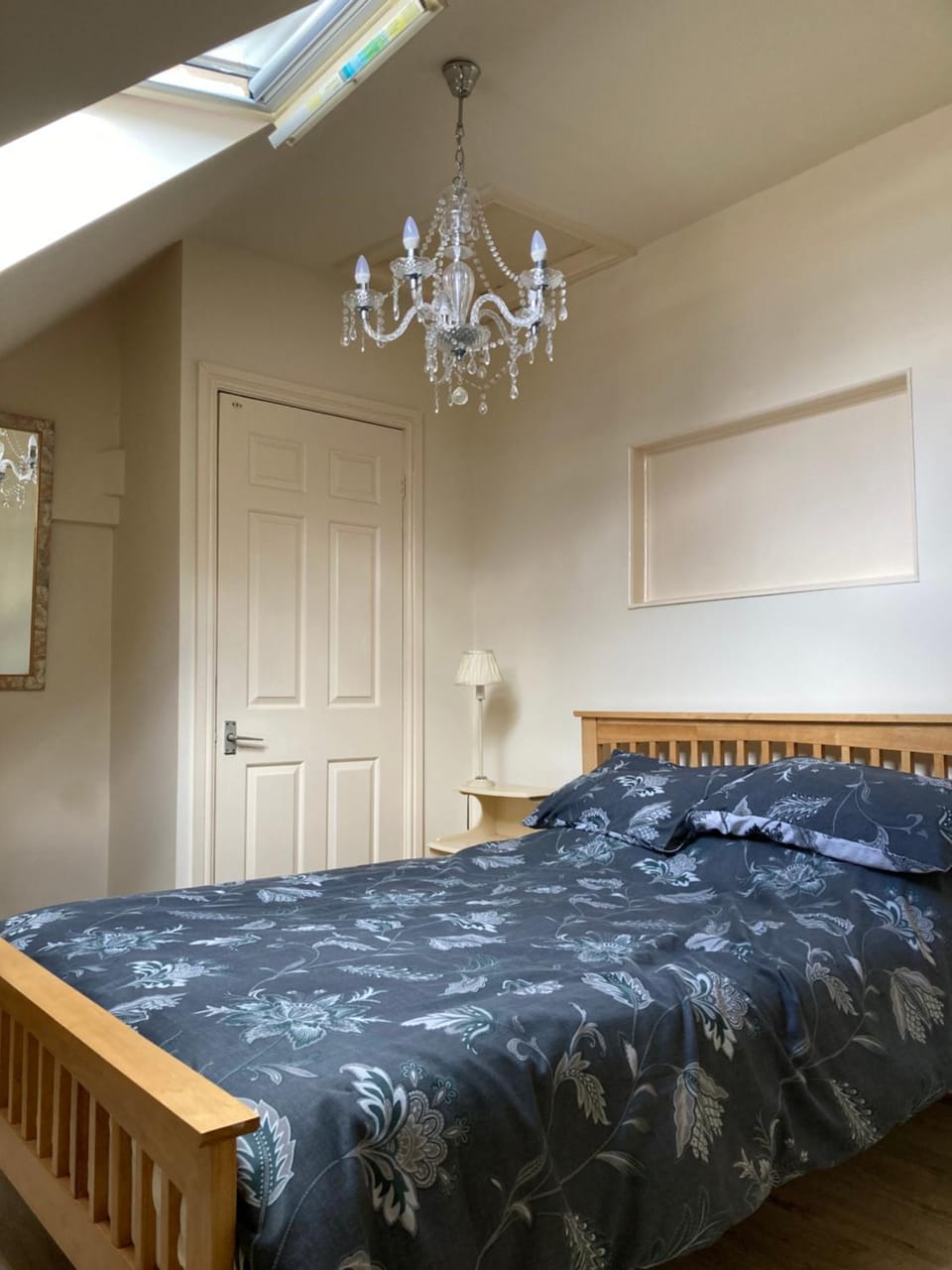 Cosy Seaside Sanctuary Central Cleethorpes 3Min Walk to Beach House in Cleethorpes