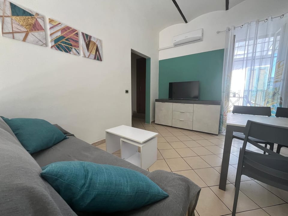 Nido Urbano Apartment in Terni