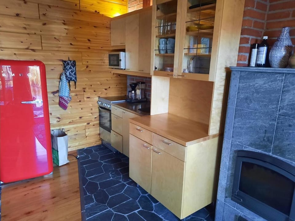 Lovely riverside cottage close to Tampere Chalet in Finland