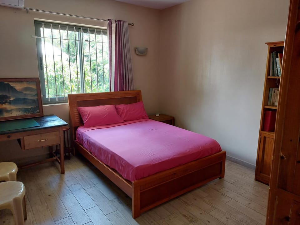 Villa pied dans l'eau Pointe aux Piments Bed and Breakfast in Mauritius