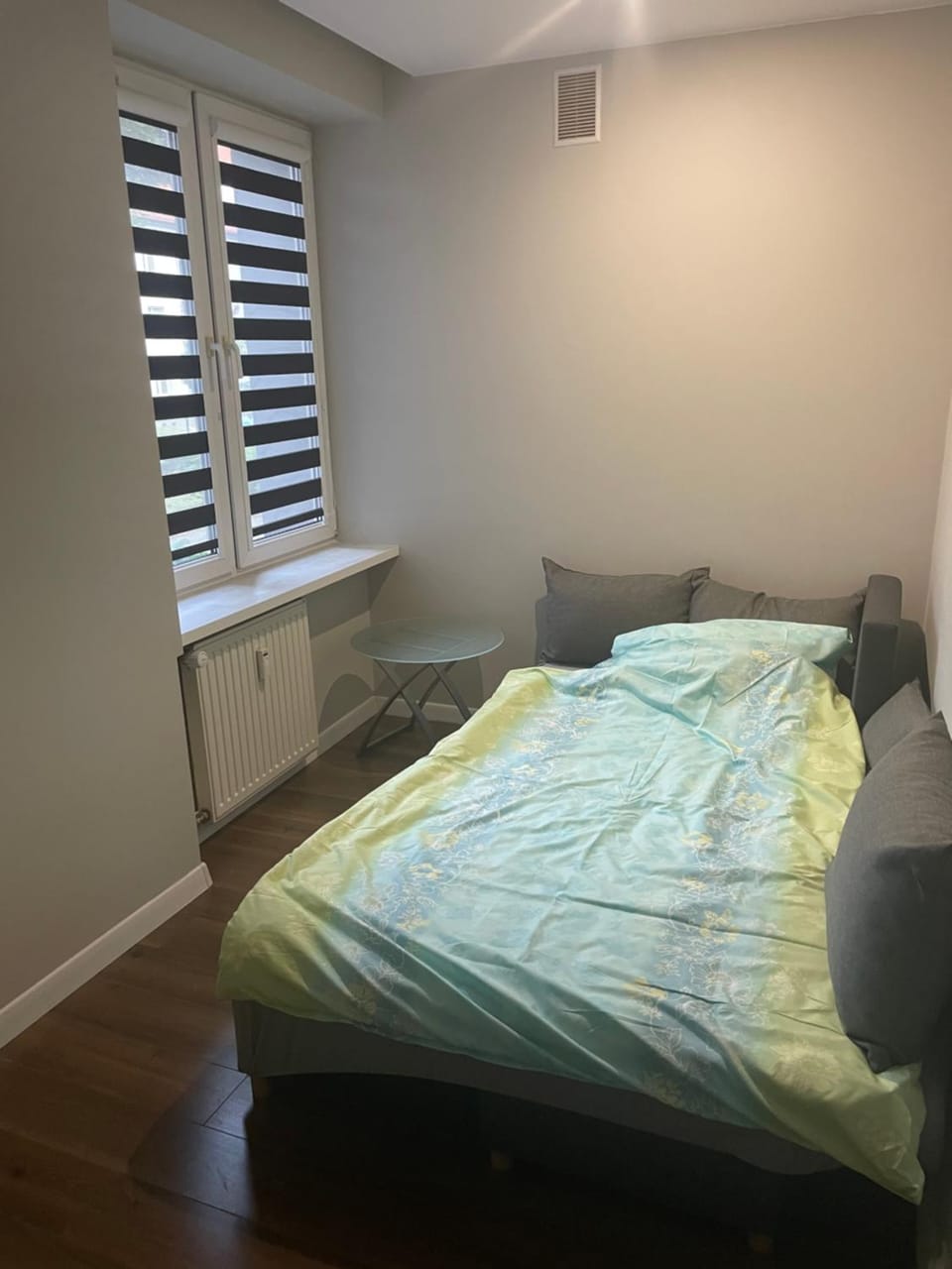 Bed, Bedroom, heating