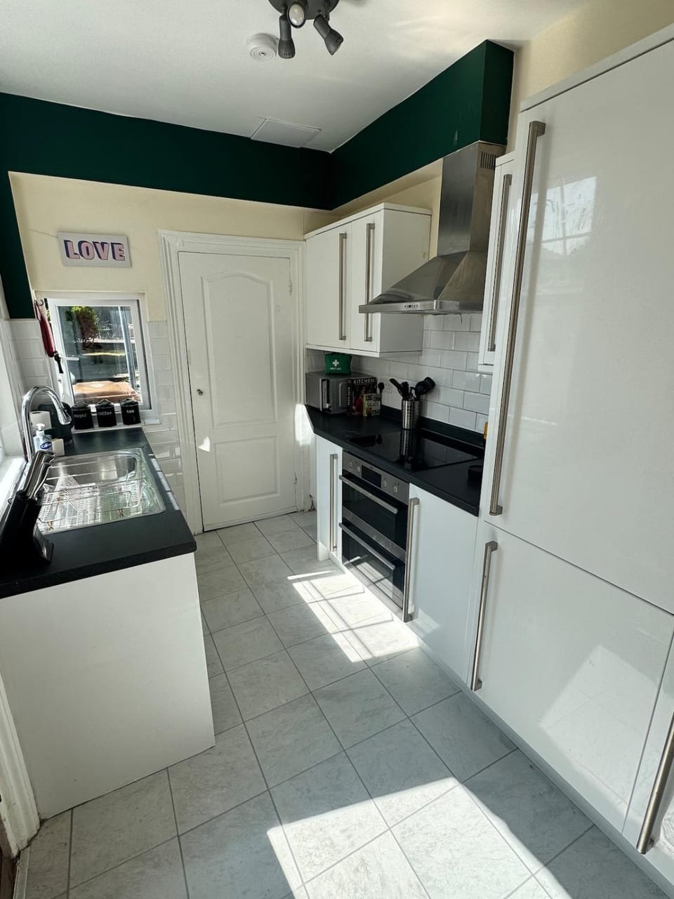 Contractors, Long stay,WI-Fl, Garden, parking House in Chelmsford