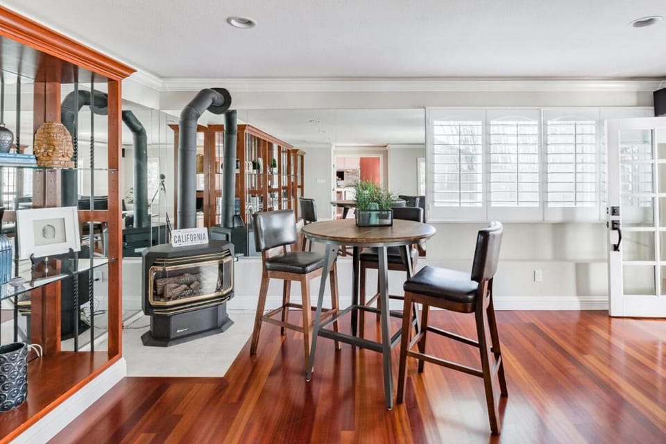 Serene Oasis in the midst of Silicon Valley Apartment in San Carlos