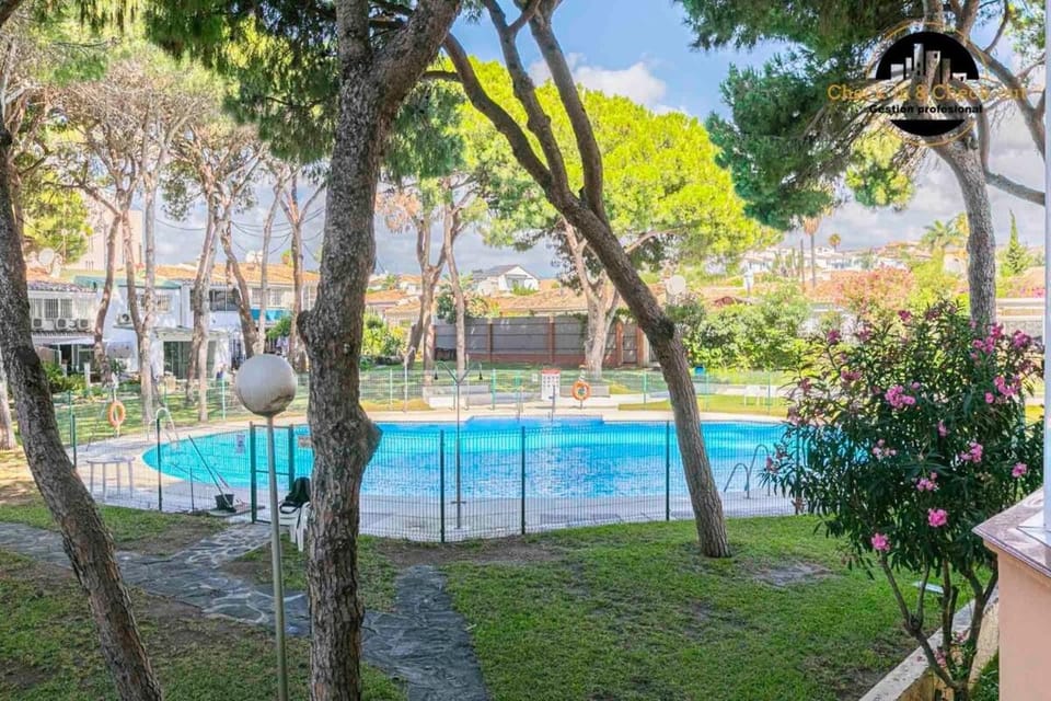 Apartamento Calypso Apartment in Sitio de Calahonda