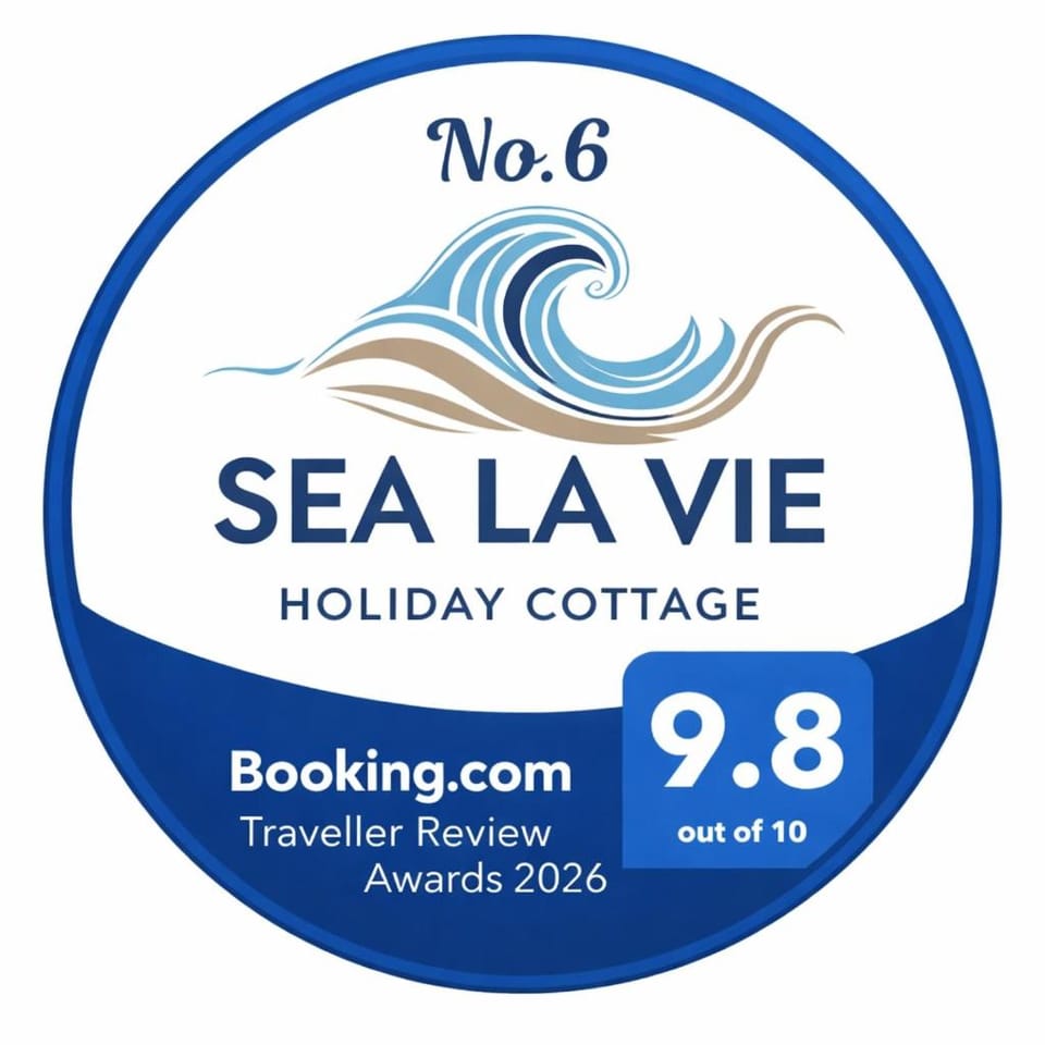 Sea La Vie - 6 St Marys Walk - 2 Bed Cottage Old Town Scarborough House in Scarborough