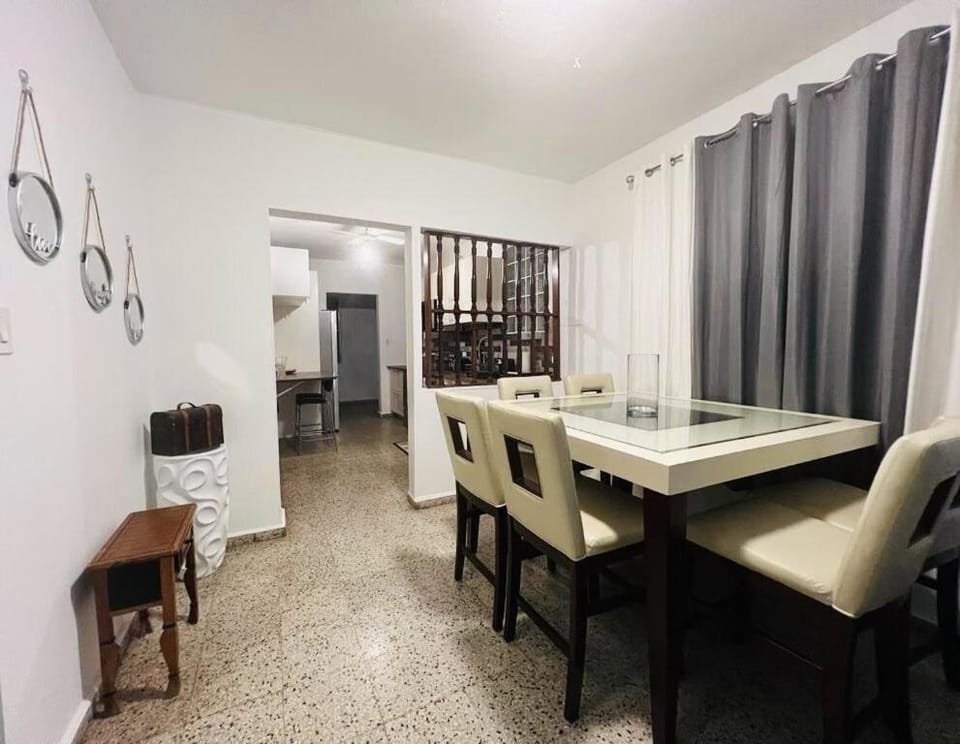 Crash Boat Coral Villa Aguadilla Big-Affordable House in Borinquen