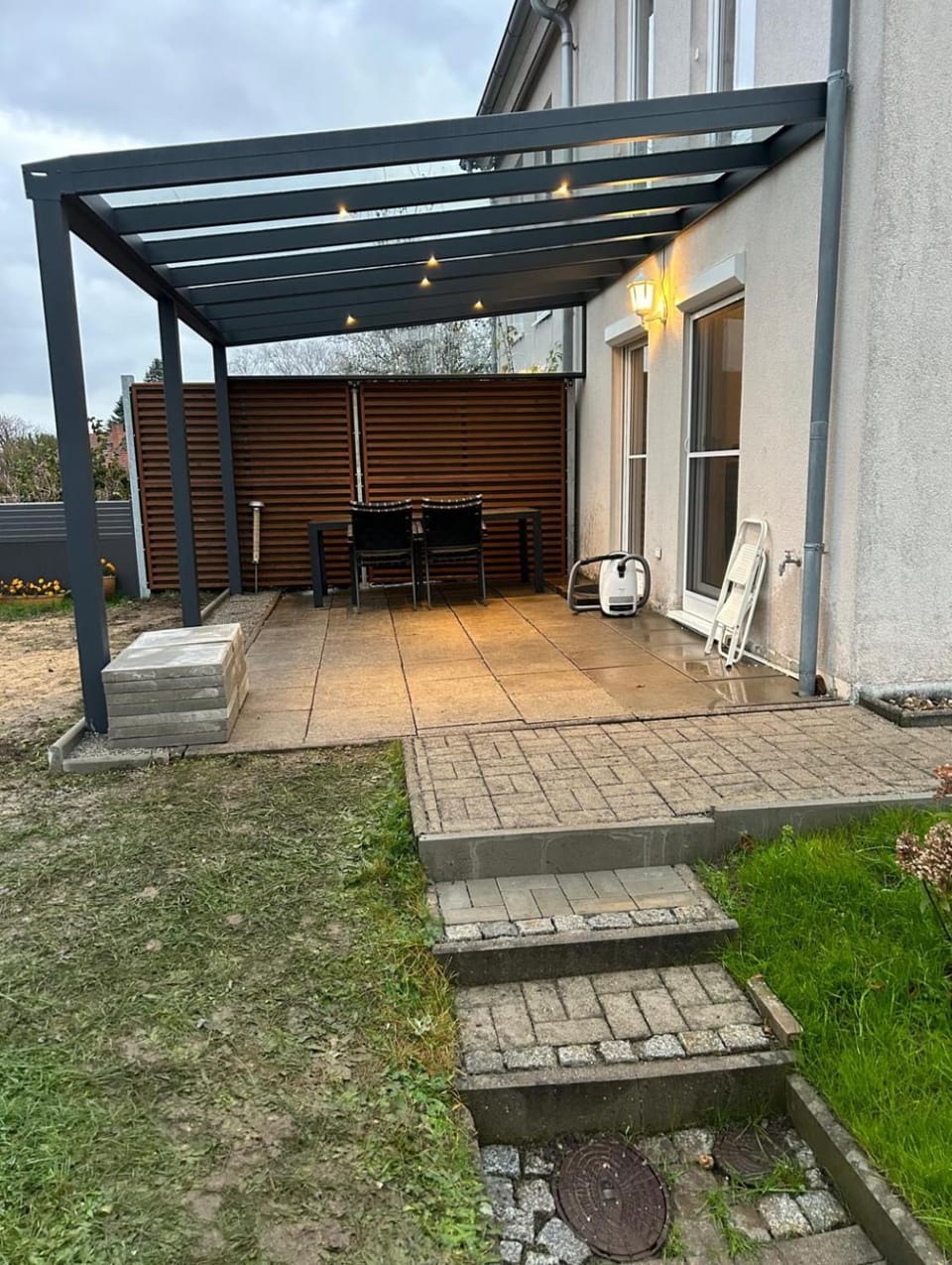 Garden, Balcony/Terrace