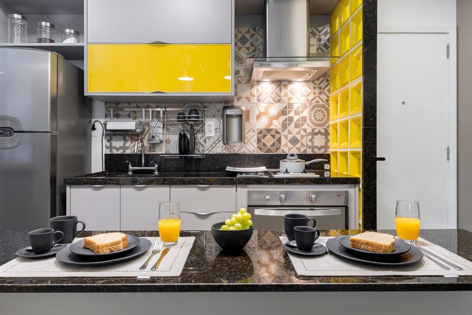 microwave, oven, stove, washing machine, dryer, kitchen