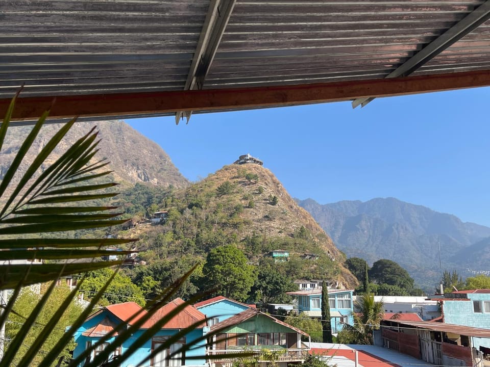 Hotel Julián Cotuc Hotel in Sololá Department