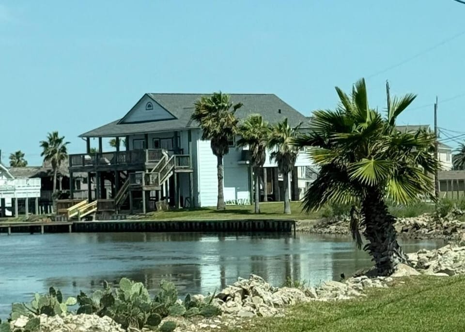 Property building, Sea view, Sea view