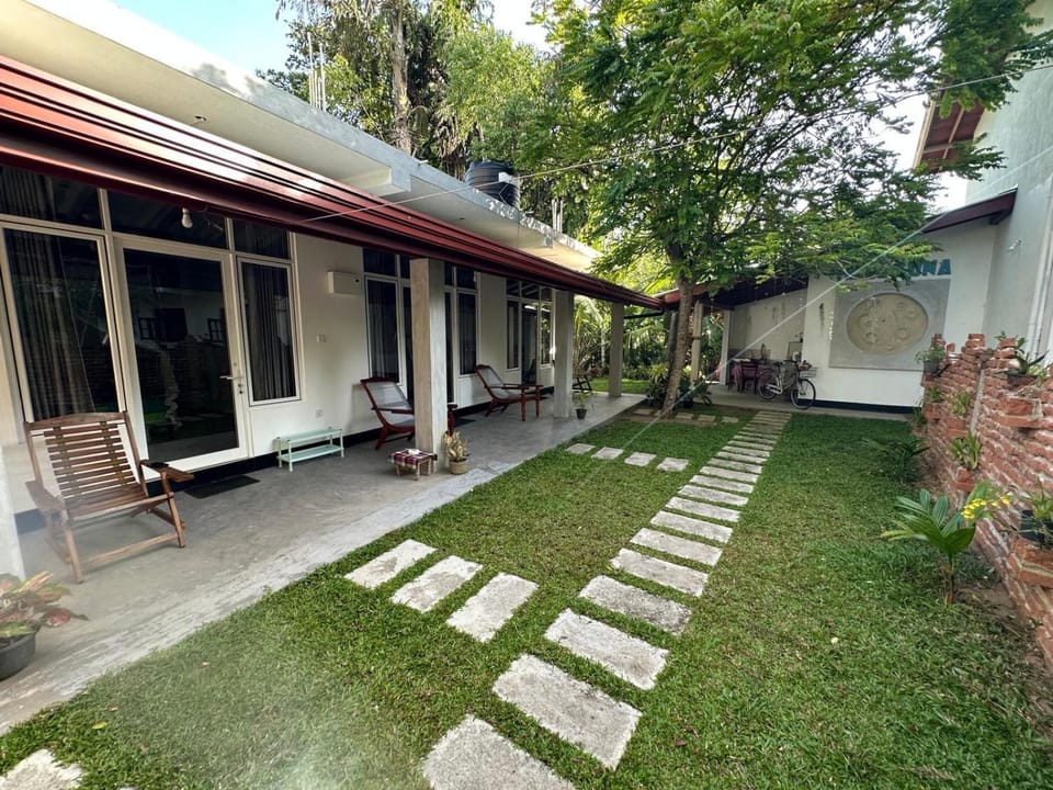 Property building, Garden