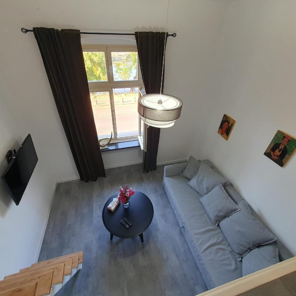 Apartment Frida-Podwale-Balcony-Free-Parking-WiFi Apartment in Wroclaw