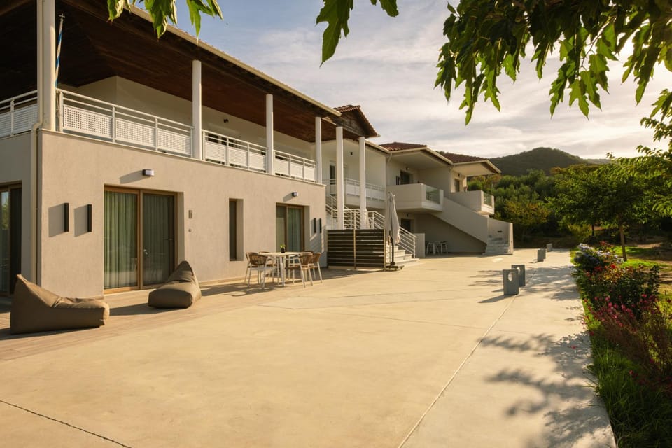 Thrive Apartment hotel in Halkidiki