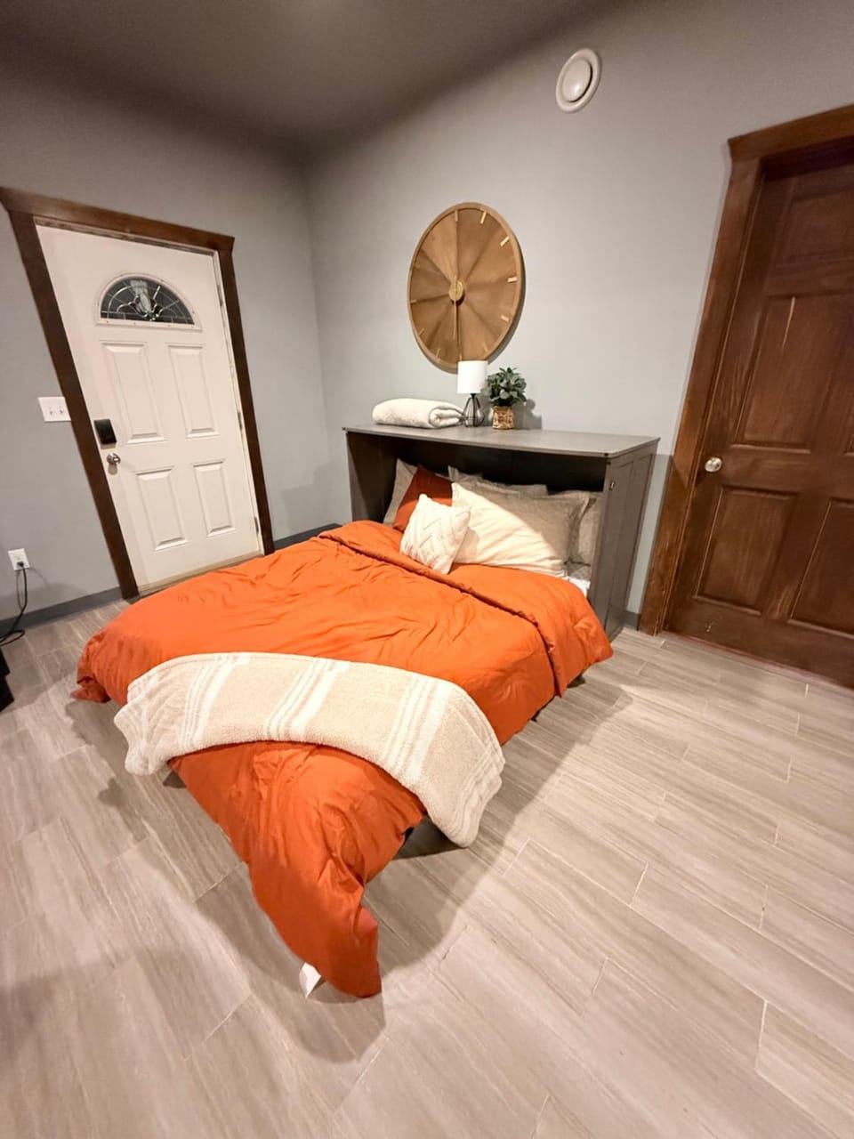 Chic Boho GroundFloor 2BR in Town House in Fairbanks