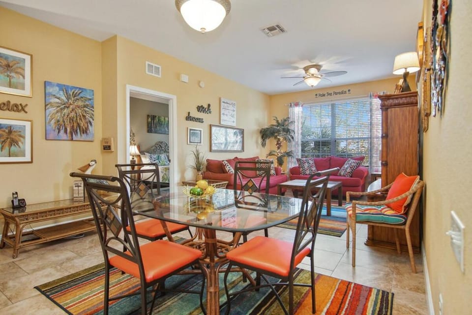 Palm Tree Paradise 3 bedroom condo at Windsor Hills close to Disney Apartment in Windsor Hills