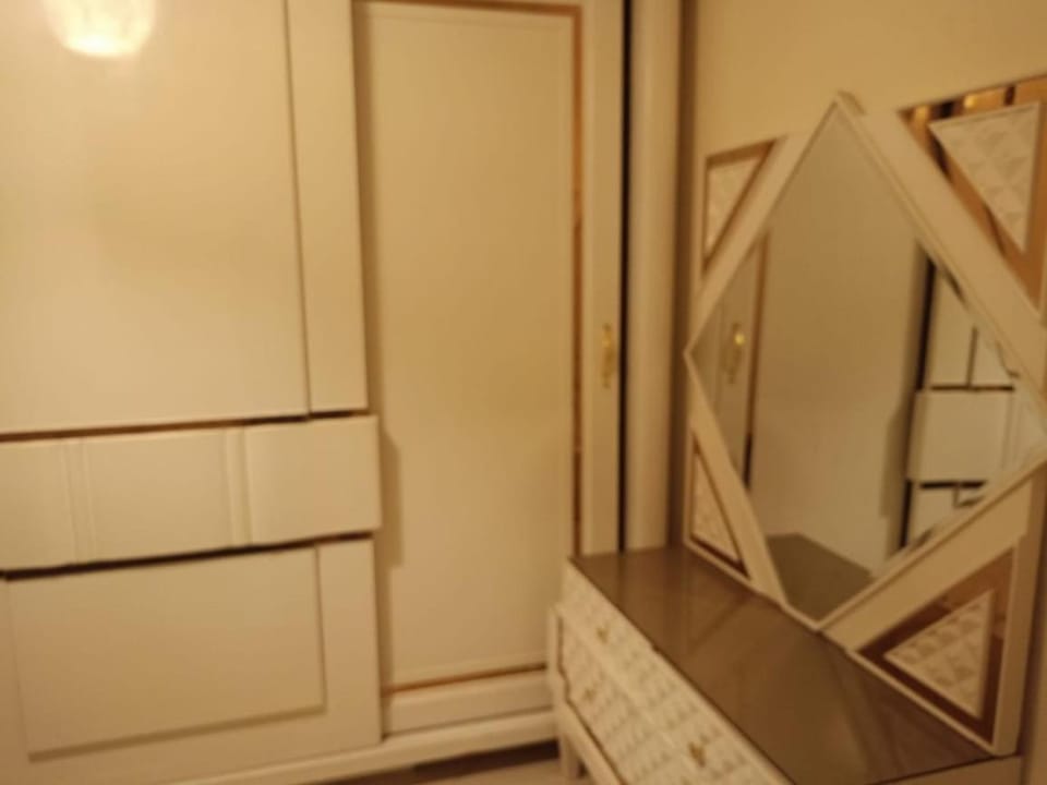 شقة في المعادي الجديدة بالقاهرة قرب كارفور Apartment in Cairo Governorate