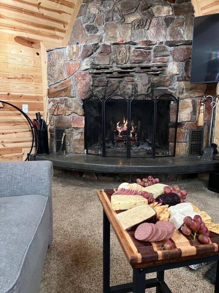 Living room, Seating area, fireplace