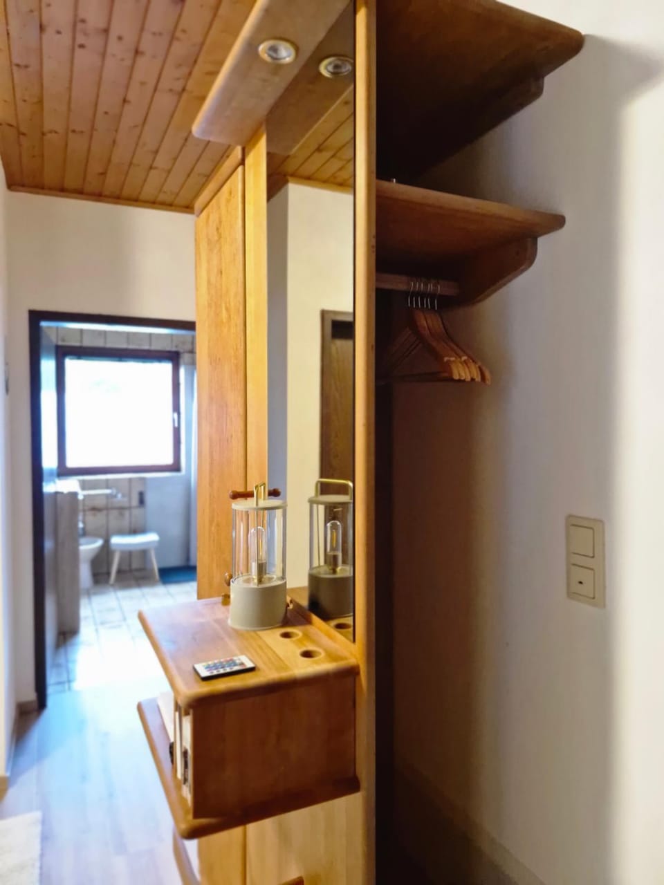 Photo of the whole room, wardrobe