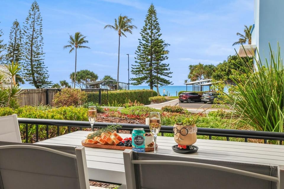 Patio, Sea view