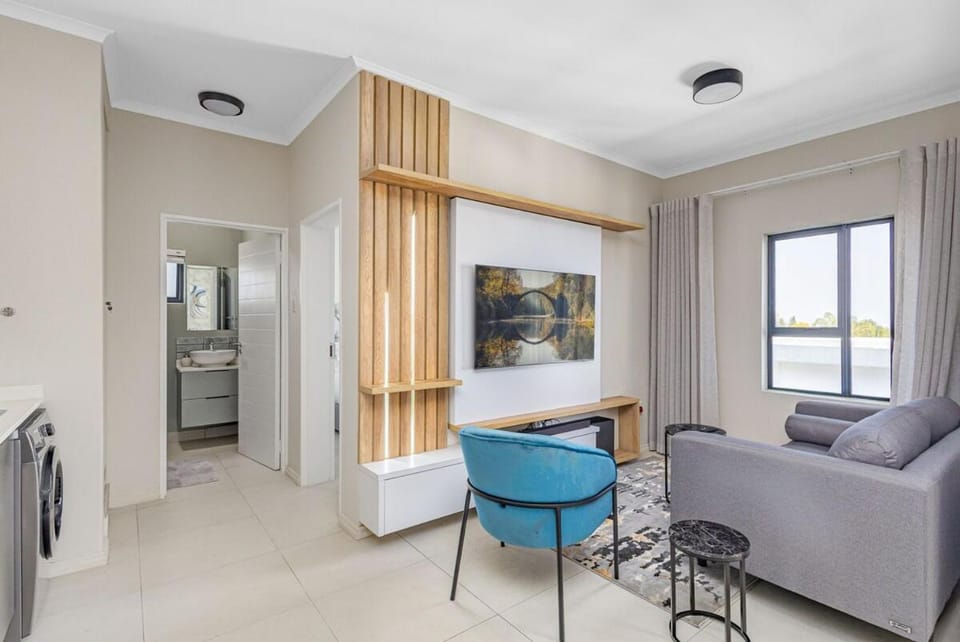 Tranquil Top at 93 on New Apartment in Gauteng
