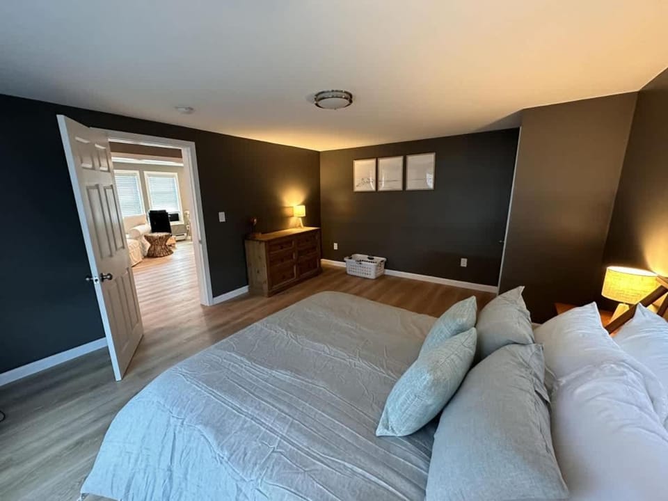 Seaside Shanty - Walk to Hampton & Seabrook Beach Apartment in Seabrook