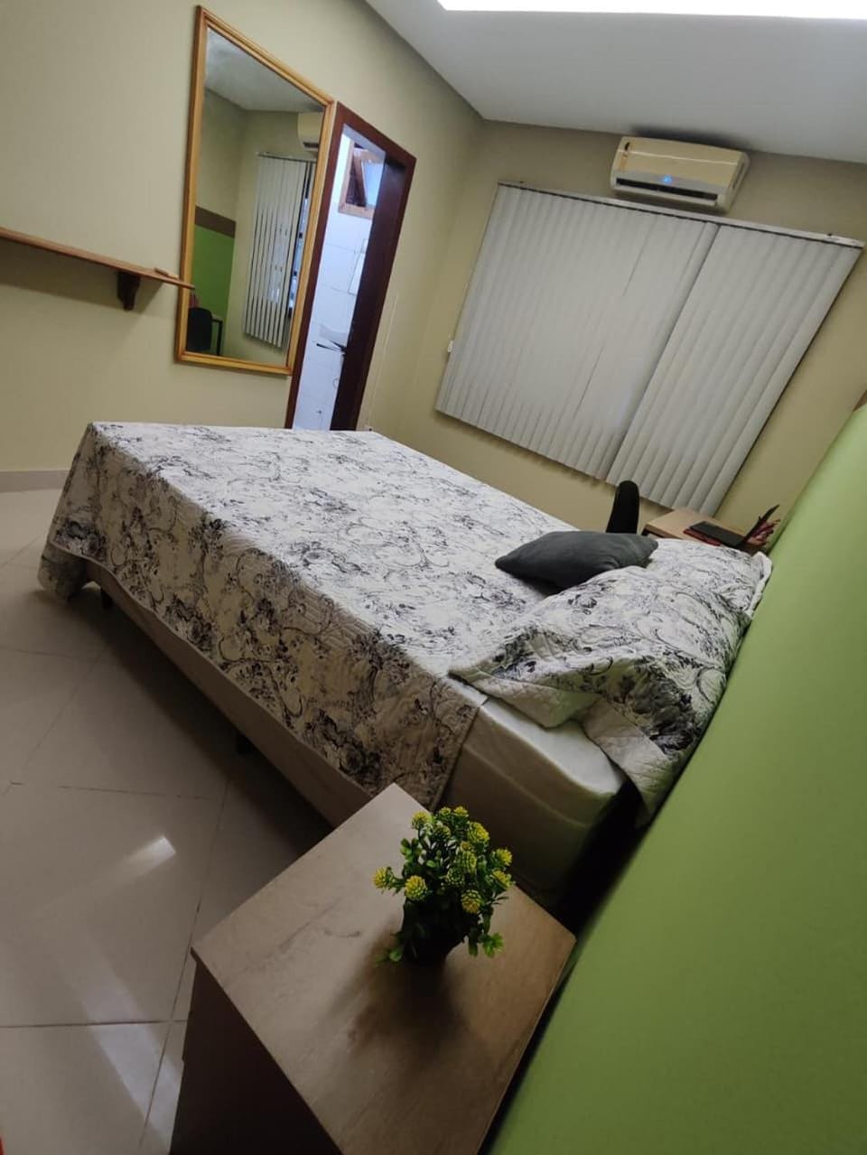 Bed, Photo of the whole room