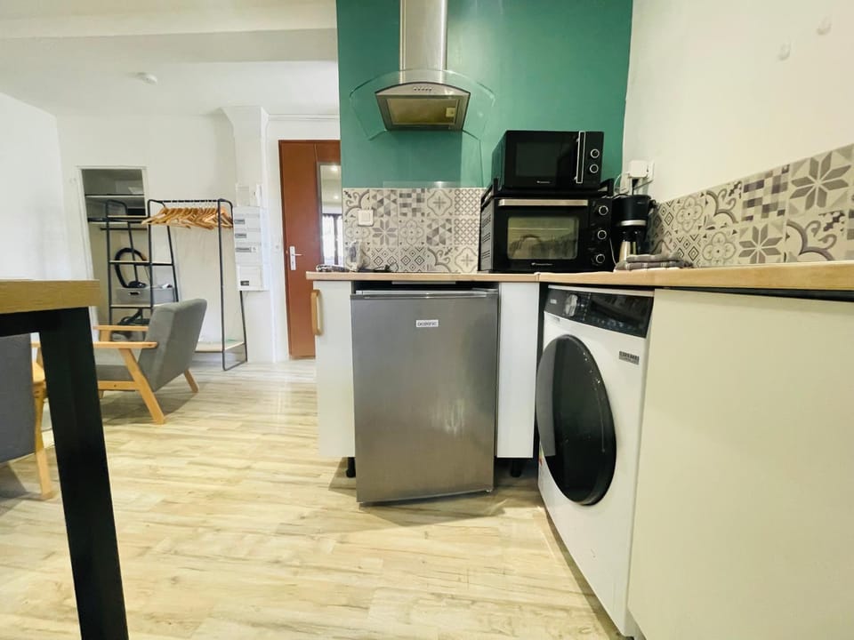 oven, stove, washing machine