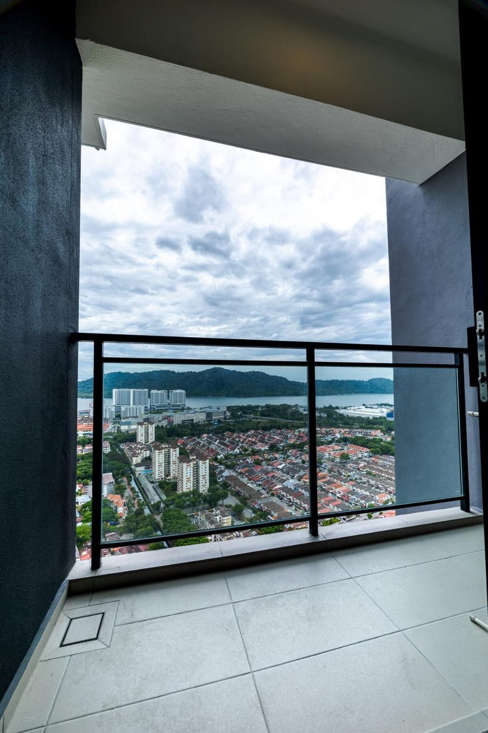 IconicRegency #3BR #USM #Queensbay #Airport Apartment in Bayan Lepas
