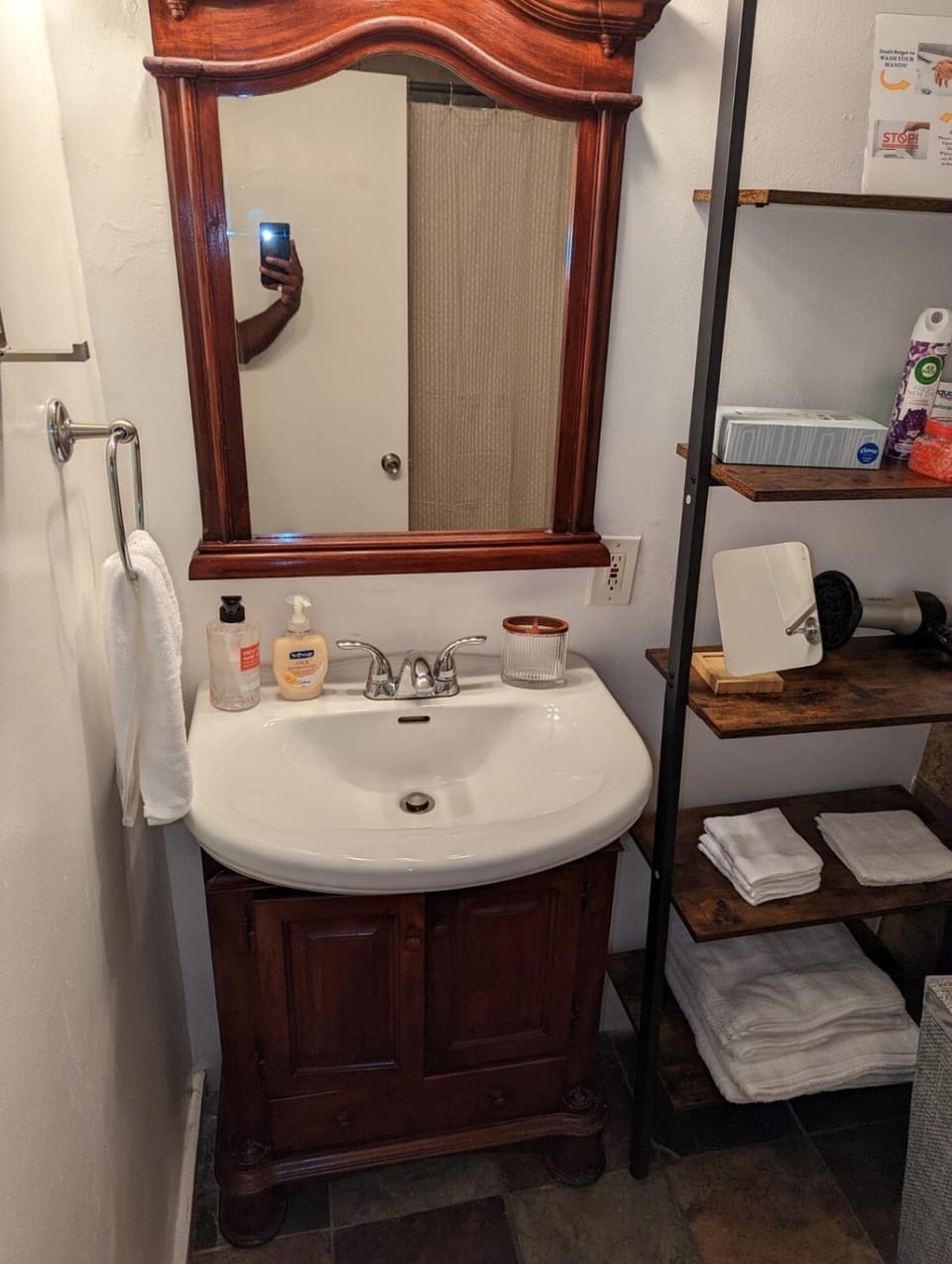 STADIUM LUXURY - CONDO for 4 STEPS AWAY FROM SOFI Apartment in Inglewood