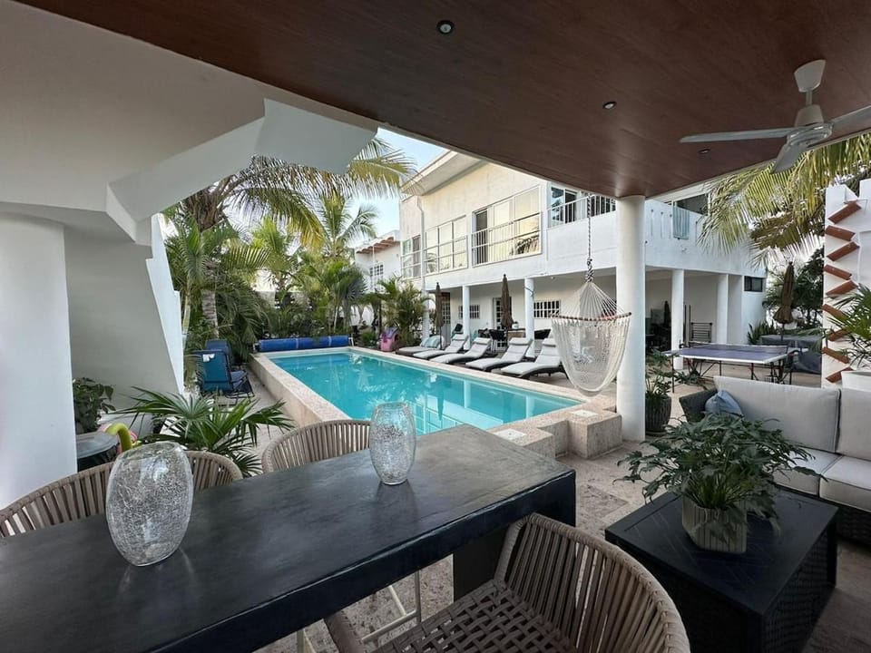 Garden, Balcony/Terrace, Swimming pool