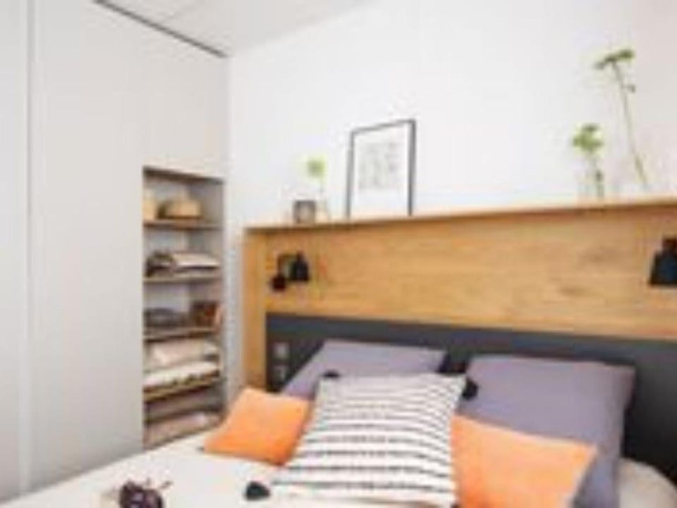 Cottage 3 chambres, 7 pers, terrasse vue lac - API-1-52-417 Campground/ 
RV Resort in Auvergne-Rhône-Alpes