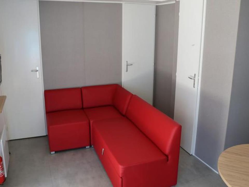 Mobil home 3 chambres avec terrasse - 7 personnes - API-1-52-519 Campground/ 
RV Resort in Pays de la Loire