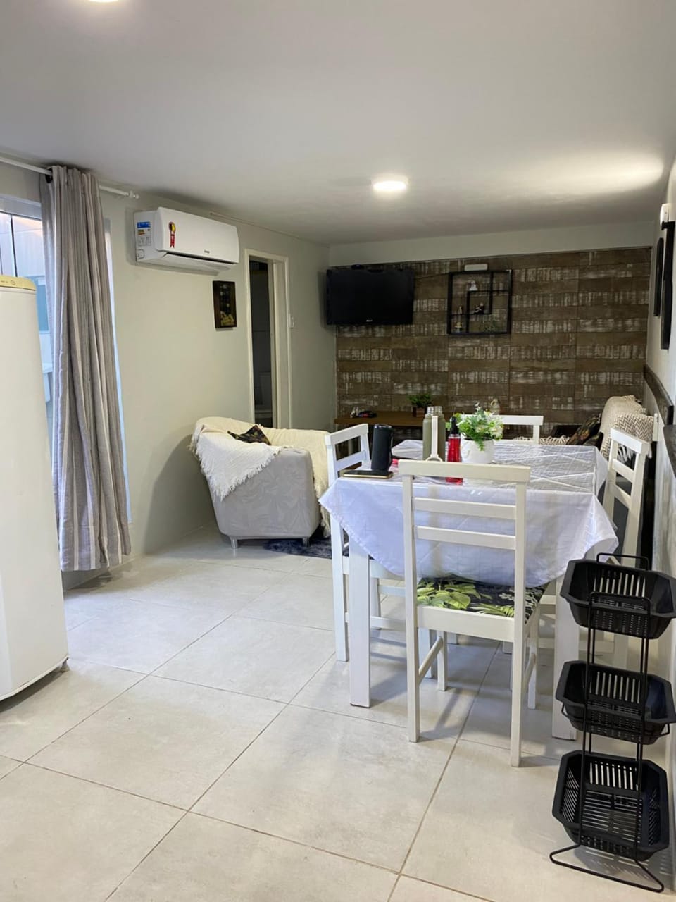 Communal lounge/ TV room, Living room, Seating area