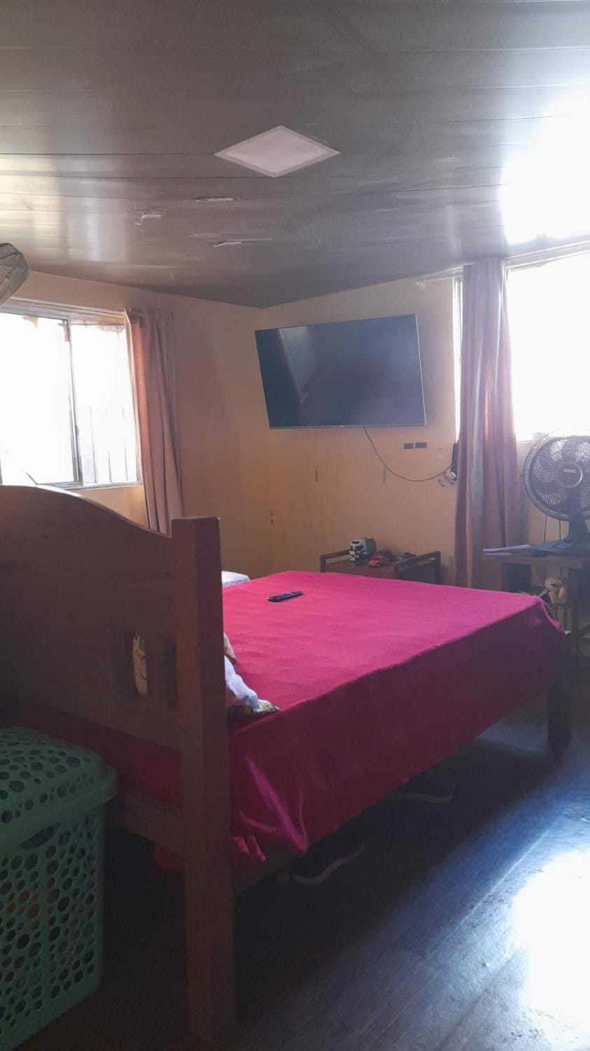 Quarto privativo em uma casa no centro de Belém Vacation rental in Belém