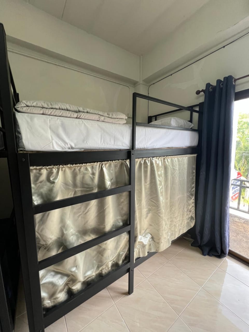 Photo of the whole room, bunk bed