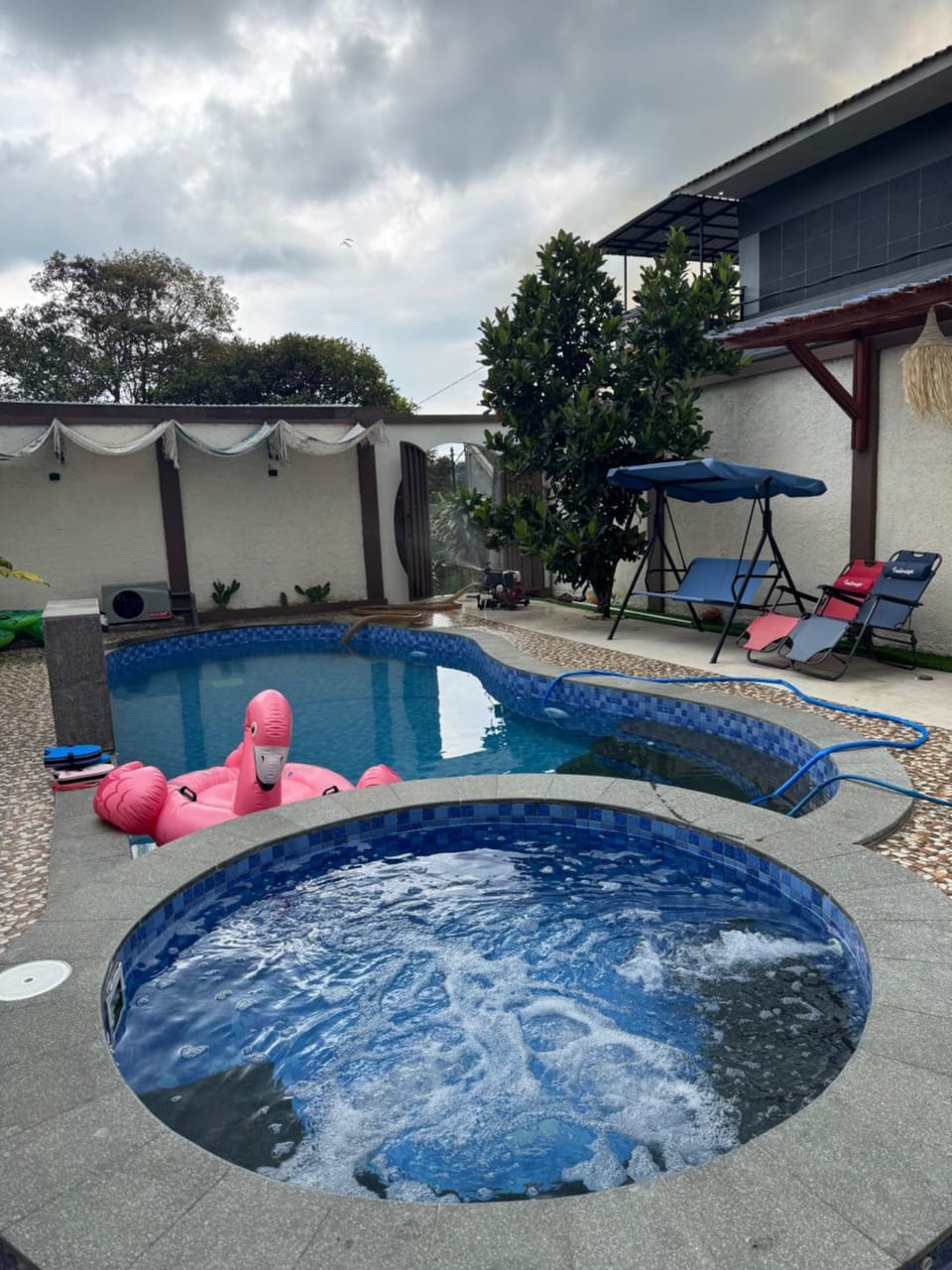 Hot Tub, Hot Tub, Pool view, Swimming pool, Swimming pool, sunbed