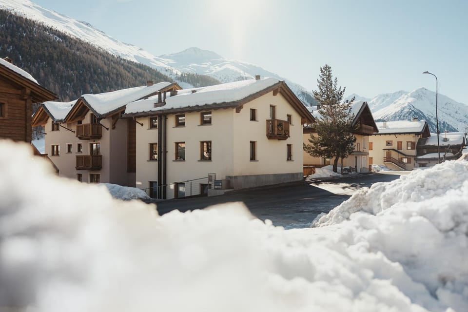 Property building, Winter
