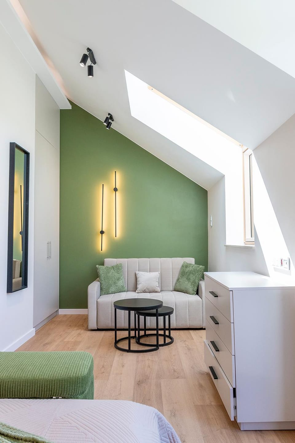 Bed, Living room, Seating area, Bedroom