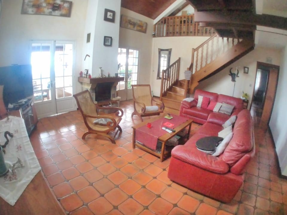 Communal lounge/ TV room, Living room